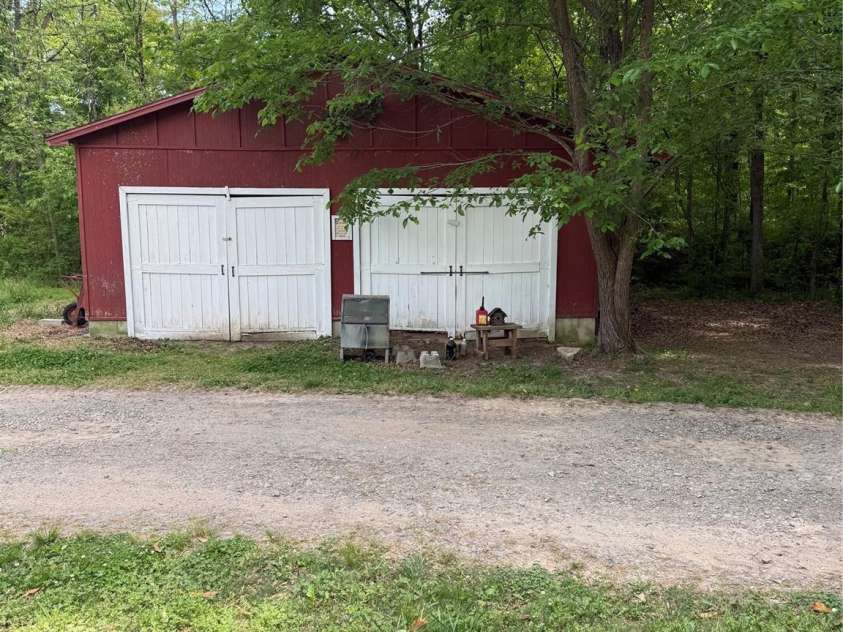 1155 Cedar Pond Lane, Salisbury, NC 28146.  MLS# CAR4373327, YatesRealty ID 14527. 