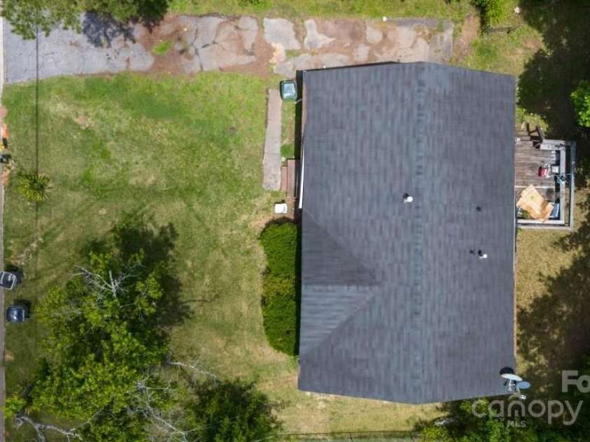 2324 Knight Drive, Gastonia, NC 28052.  MLS# CAR4258051, YatesRealty ID 14528. 