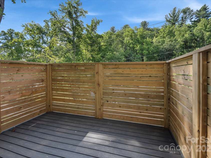 205 Torch Light Way, Asheville, NC 28806.  MLS# CAR4159391, YatesRealty ID 14529. Back Deck