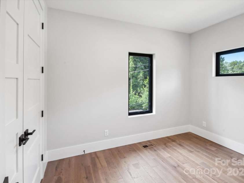205 Torch Light Way, Asheville, NC 28806.  MLS# CAR4159391, YatesRealty ID 14529. Bedroom 3