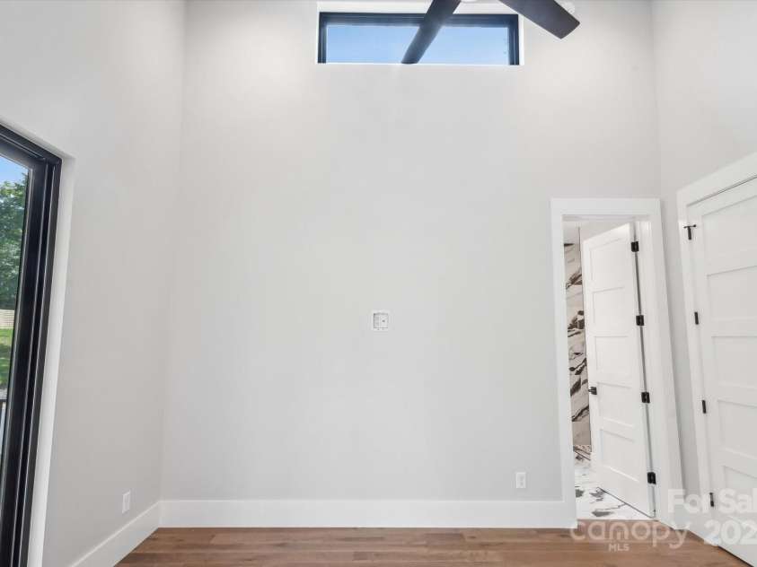 205 Torch Light Way, Asheville, NC 28806.  MLS# CAR4159391, YatesRealty ID 14529. Primary Bedroom