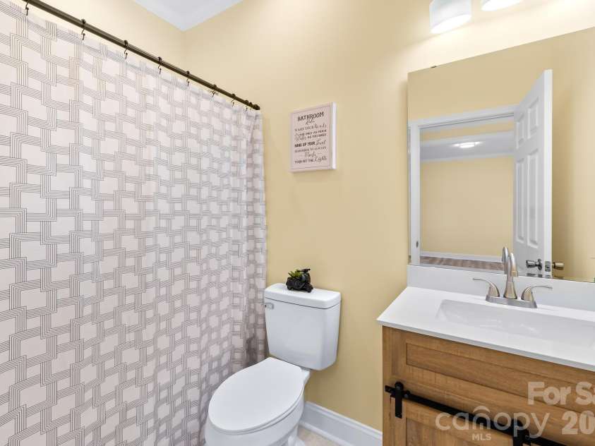 2630 Polo Lane, Maiden, NC 28650.  MLS# CAR4372317, YatesRealty ID 14529. Bathroom 3 