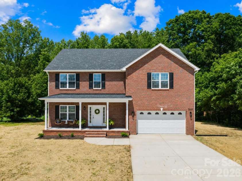 2630 Polo Lane, Maiden, NC 28650.  MLS# CAR4372317, YatesRealty ID 14529. Classic full brick construction
