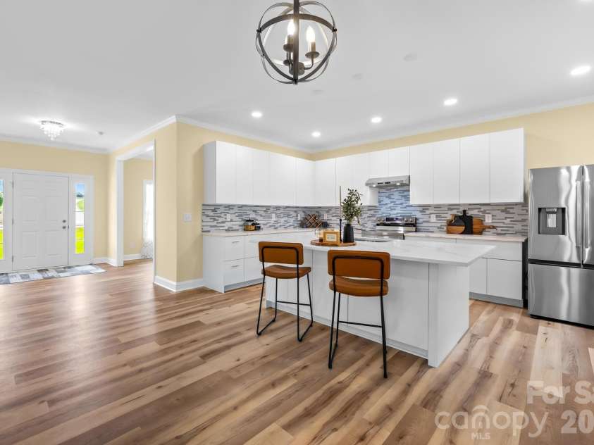 2630 Polo Lane, Maiden, NC 28650.  MLS# CAR4372317, YatesRealty ID 14529. Open floorplan 