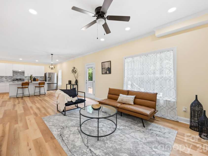 2630 Polo Lane, Maiden, NC 28650.  MLS# CAR4431094, YatesRealty ID 14529. 