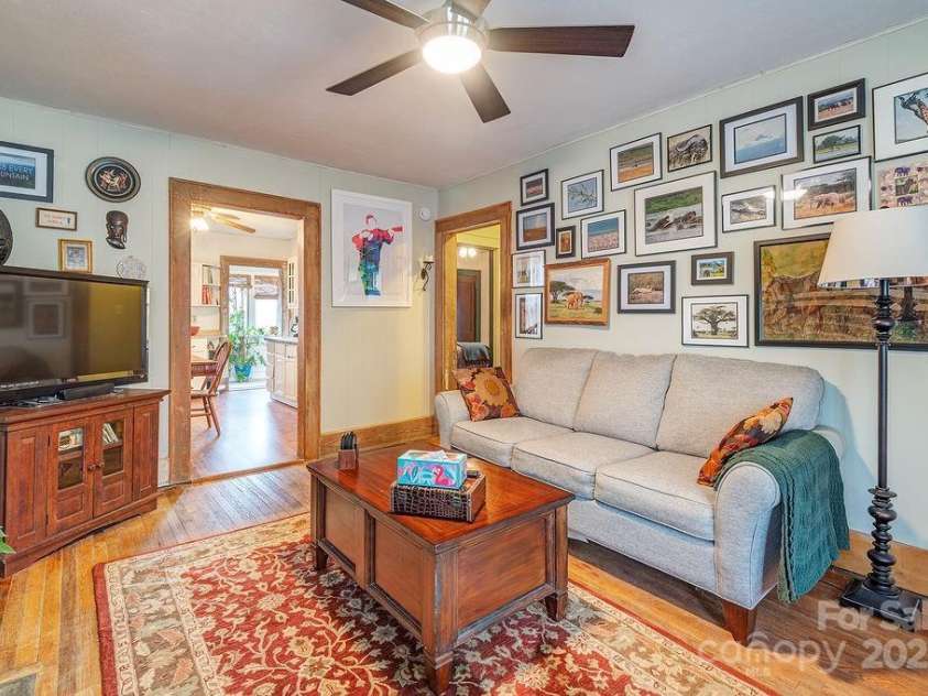 68 1/2 Nevada Avenue, Asheville, NC 28806.  MLS# CAR4280825, YatesRealty ID 1453. Original hardwood in living and beds.