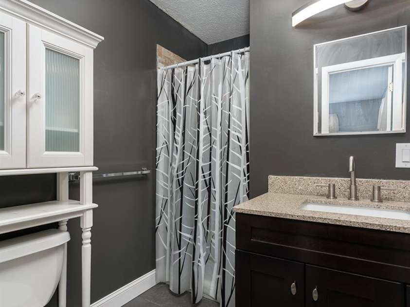 84 Alexander Road, Weaverville, NC 28787.  MLS# CAR4217146, YatesRealty ID 1453. 