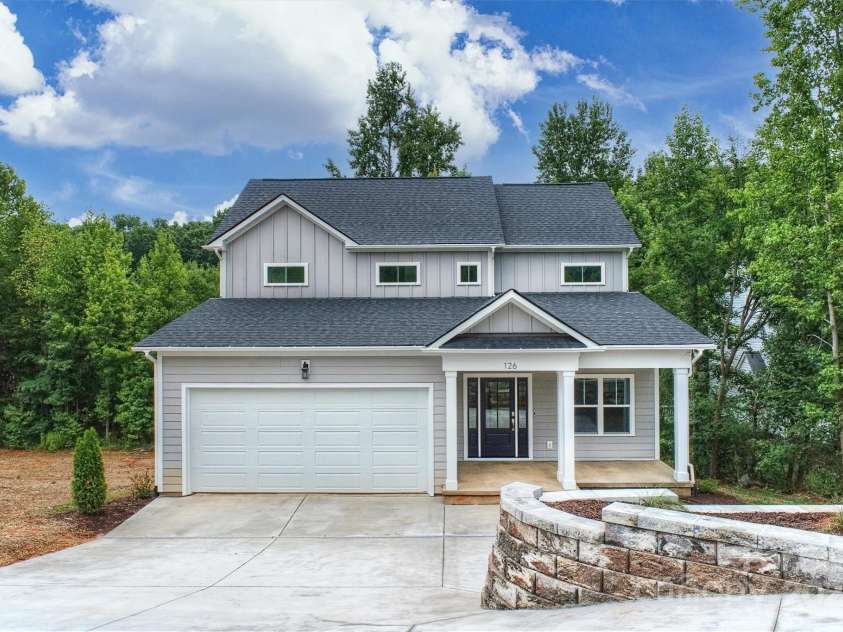 126 Meadow Glen Drive, Troutman, NC 28166.  MLS# CAR4262612, YatesRealty ID 14530. 