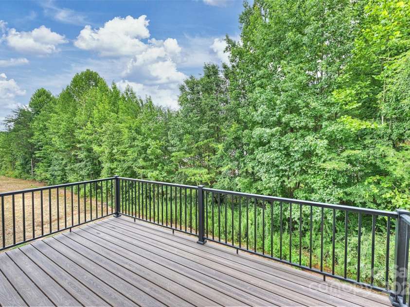 126 Meadow Glen Drive, Troutman, NC 28166.  MLS# CAR4262612, YatesRealty ID 14530. 