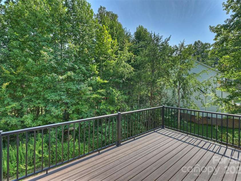 126 Meadow Glen Drive, Troutman, NC 28166.  MLS# CAR4262612, YatesRealty ID 14530. 
