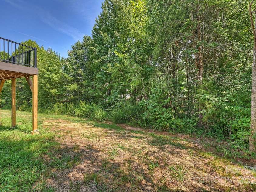 126 Meadow Glen Drive, Troutman, NC 28166.  MLS# CAR4262612, YatesRealty ID 14530. 