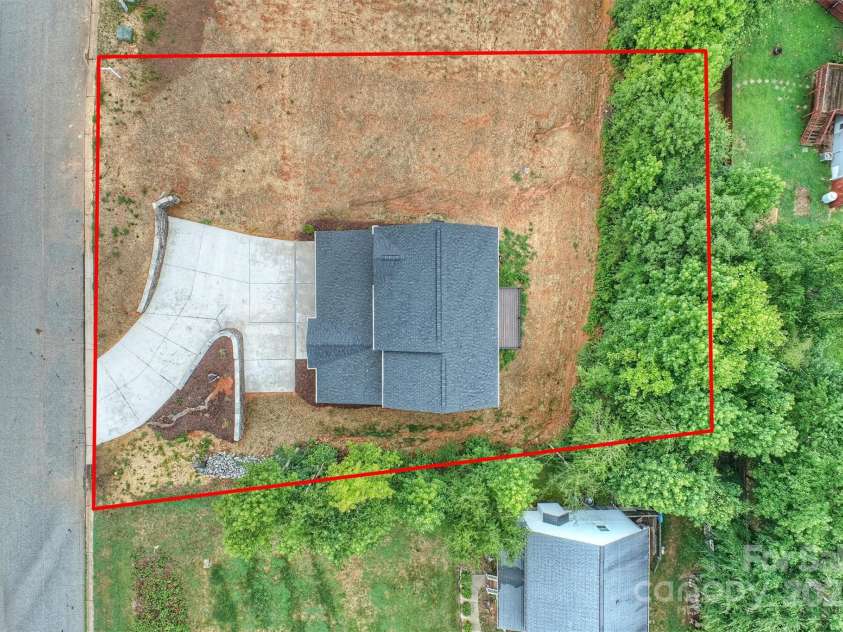 126 Meadow Glen Drive, Troutman, NC 28166.  MLS# CAR4262612, YatesRealty ID 14530. 