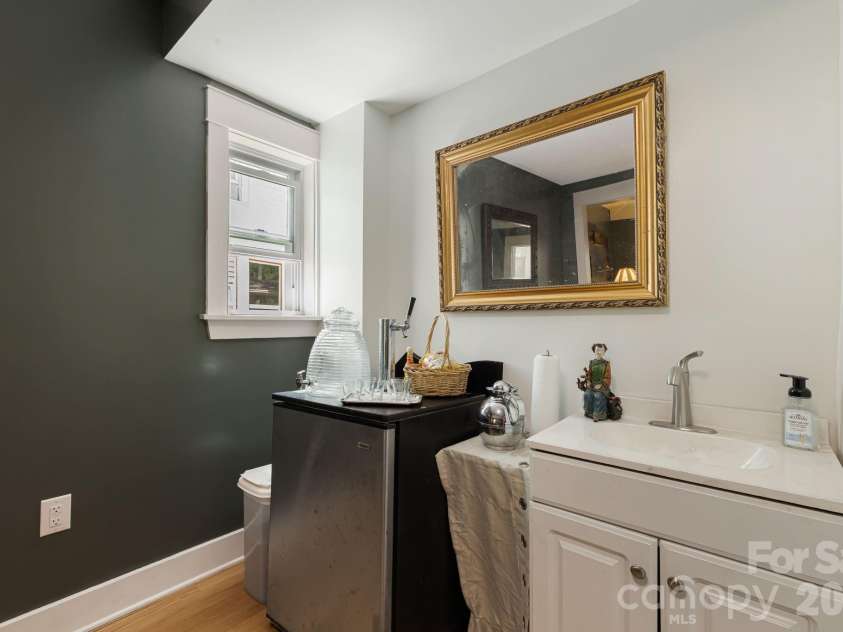 79 Walnut Street, Hot Springs, NC 28743.  MLS# CAR4371503, YatesRealty ID 14532. 
