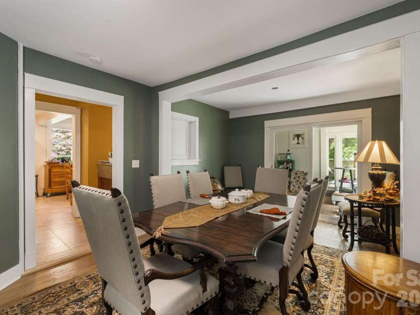 79 Walnut Street, Hot Springs, NC 28743.  MLS# CAR4371503, YatesRealty ID 14532. 