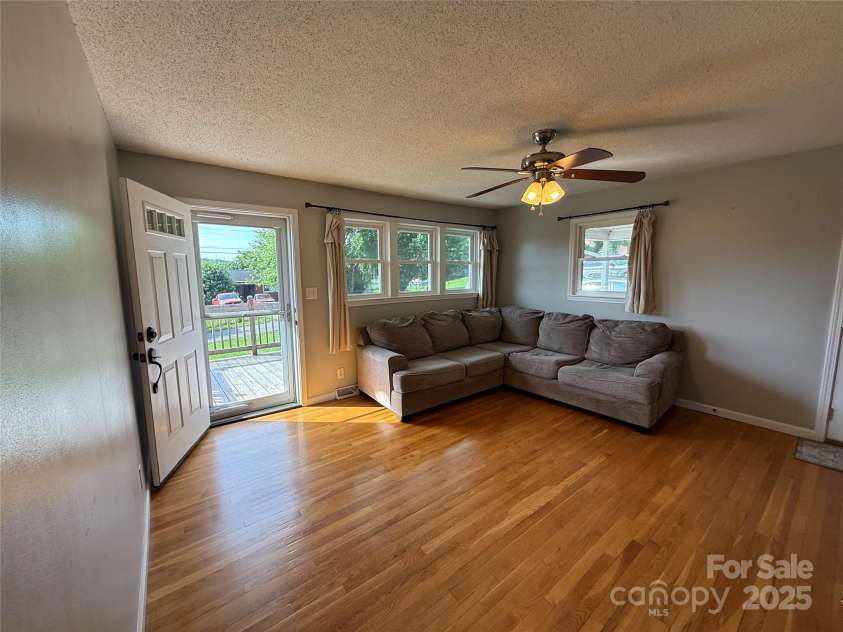 1303 Rambling Acres Circle, Lenoir, NC 28645.  MLS# CAR4260156, YatesRealty ID 14533. 