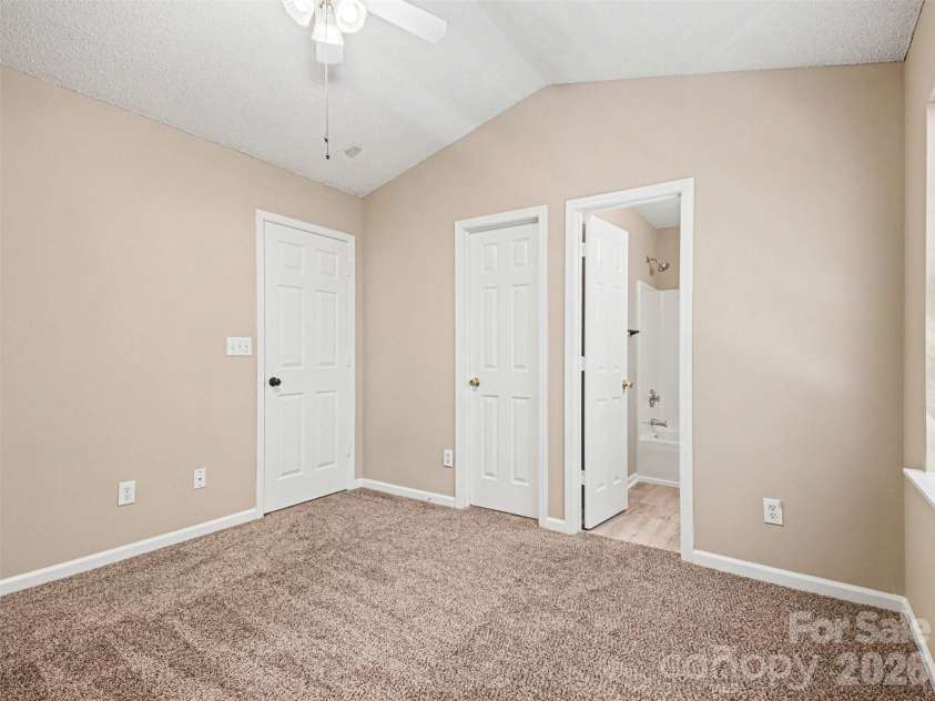 2132 Preakness Court, Charlotte, NC 28273.  MLS# CAR4370965, YatesRealty ID 14533. Primary Bedroom