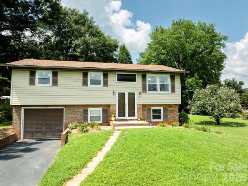 4671 Crystal Street, Claremont, NC 28610.  MLS# CAR4370461, YatesRealty ID 14534. 