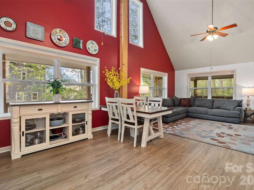 215 Atkins Loop, Lake Junaluska, NC 28745.  MLS# CAR4359248, YatesRealty ID 14536. 
