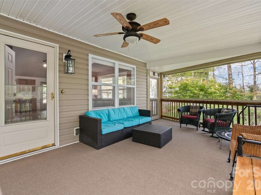 215 Atkins Loop, Lake Junaluska, NC 28745.  MLS# CAR4359248, YatesRealty ID 14536. 