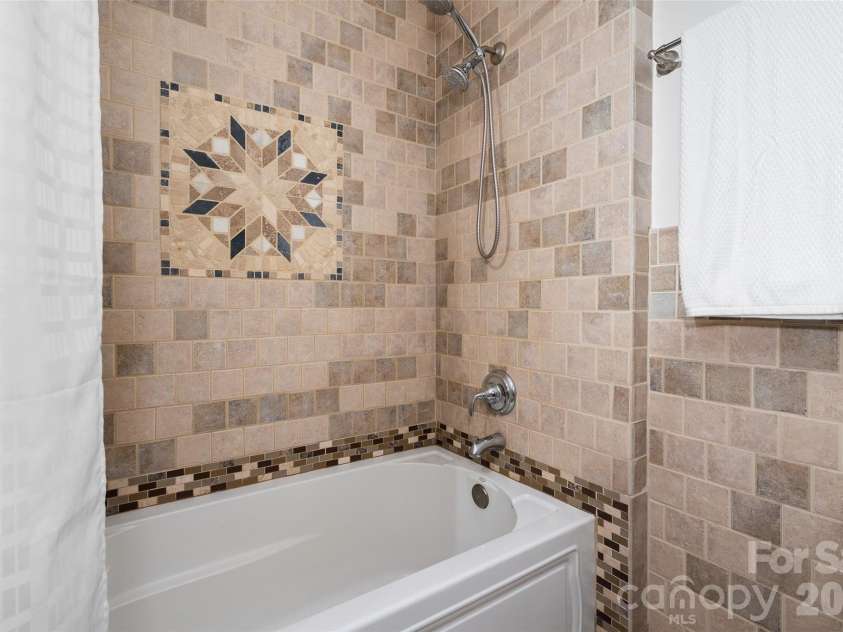 215 Atkins Loop, Lake Junaluska, NC 28745.  MLS# CAR4359248, YatesRealty ID 14536. 