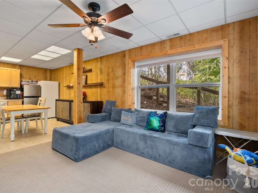 215 Atkins Loop, Lake Junaluska, NC 28745.  MLS# CAR4359248, YatesRealty ID 14536. 
