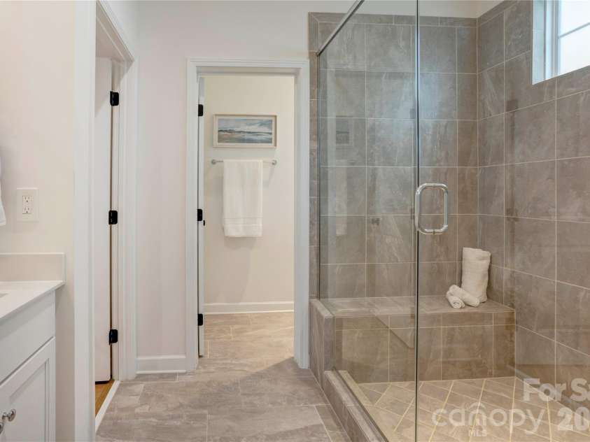 471 Lucky Drive, Concord, NC 28027.  MLS# CAR4281393, YatesRealty ID 14539. 