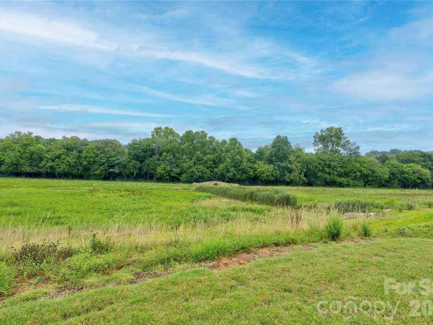 471 Lucky Drive, Concord, NC 28027.  MLS# CAR4281393, YatesRealty ID 14539. 