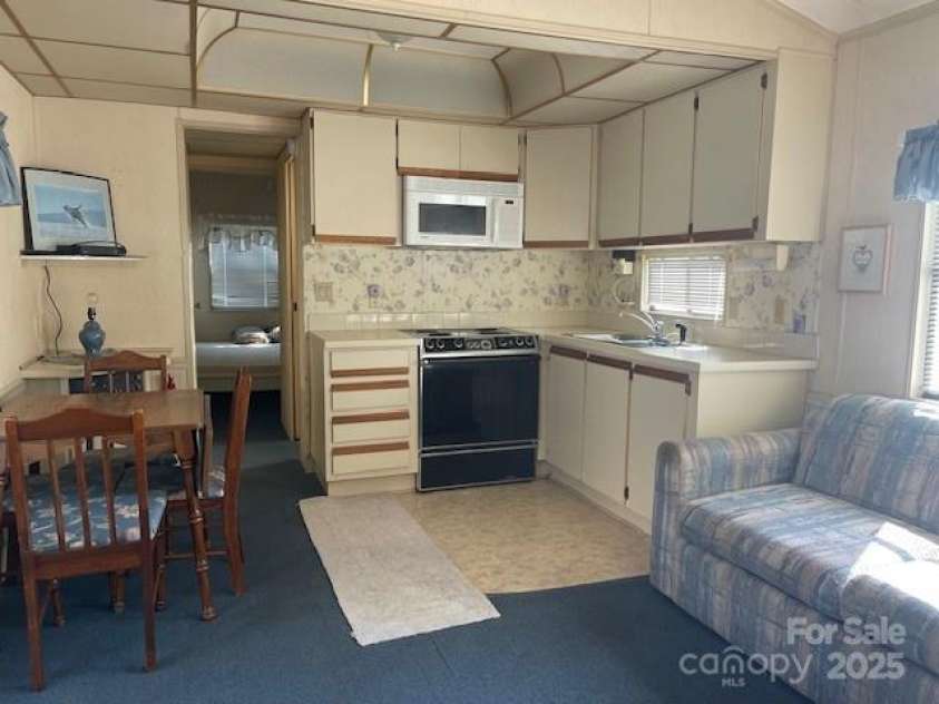 5400 Little River Neck Road, North Myrtle Beach, SC 29582.  MLS# CAR4271742, YatesRealty ID 14543. 