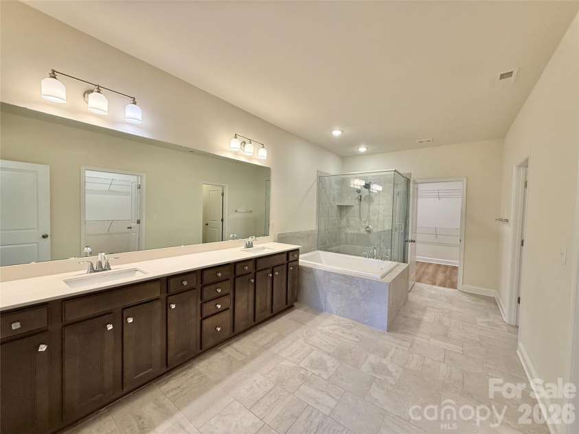10038 Wayfair Meadow Court, Charlotte, NC 28277.  MLS# CAR4372871, YatesRealty ID 14545. 