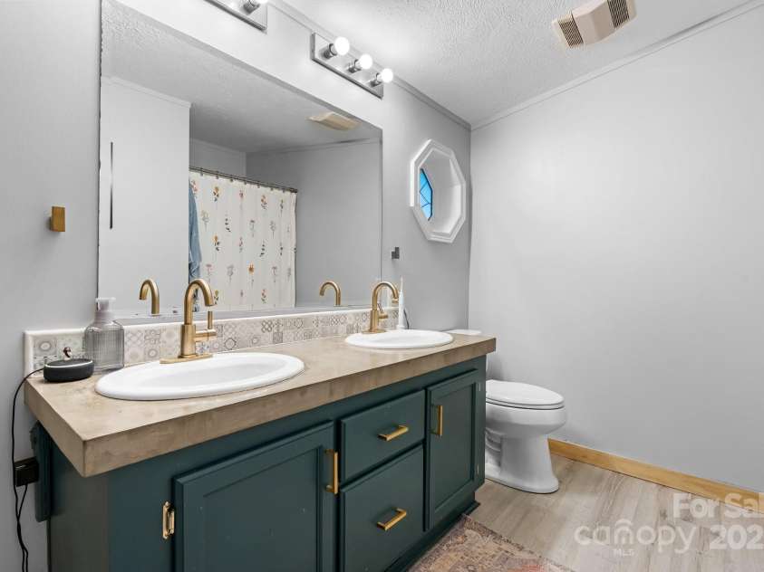 5366 Hayes Waters Road, Morganton, NC 28655.  MLS# CAR4262711, YatesRealty ID 14545. 