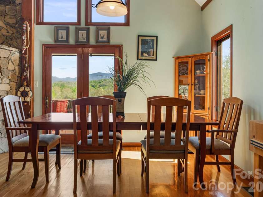 144 Hilltop Road, Black Mountain, NC 28711.  MLS# CAR4368587, YatesRealty ID 14548. Dining room