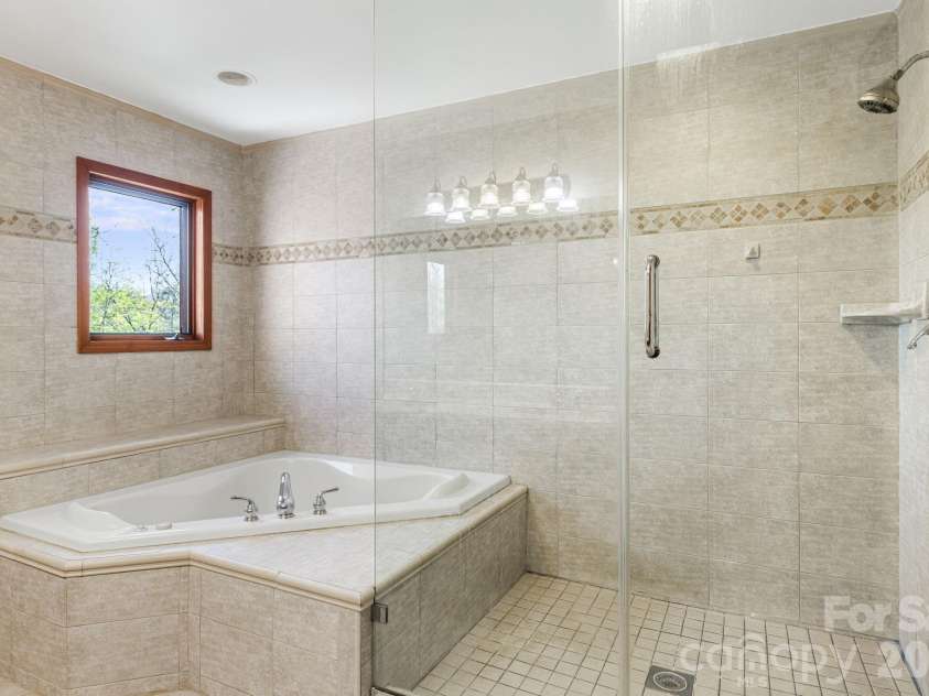 144 Hilltop Road, Black Mountain, NC 28711.  MLS# CAR4368587, YatesRealty ID 14548. Master bathroom