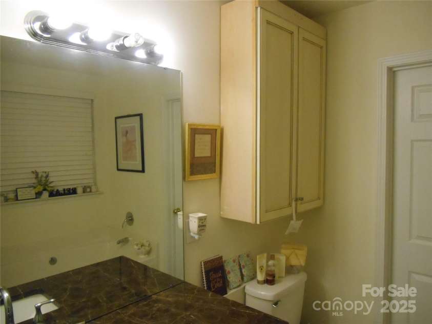 158 Margaret Turner Road, Charlotte, NC 28216.  MLS# CAR4243785, YatesRealty ID 1455. 