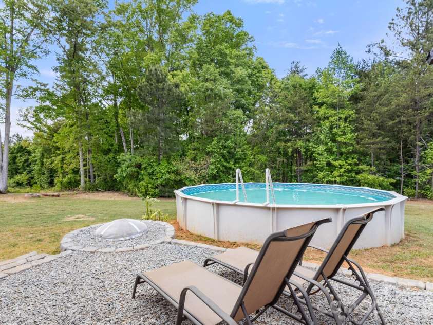 7172 Rolling Hills Drive, Sherrills Ford, NC 28673.  MLS# CAR4371781, YatesRealty ID 14550. 