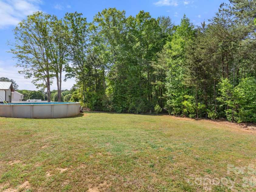 7172 Rolling Hills Drive, Sherrills Ford, NC 28673.  MLS# CAR4371781, YatesRealty ID 14550. 