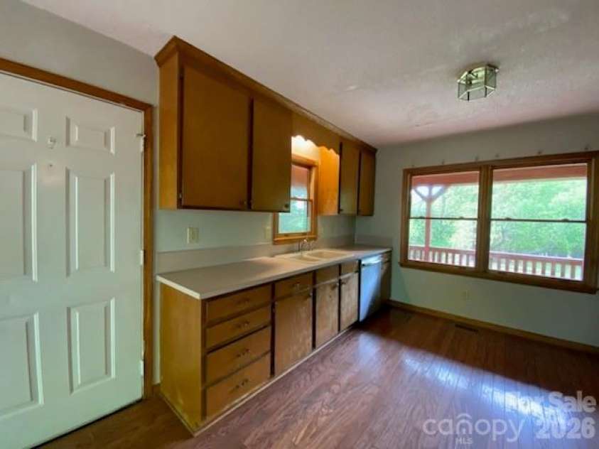 2026 Dogwood Trail, Shelby, NC 28150.  MLS# CAR4371597, YatesRealty ID 14552. 