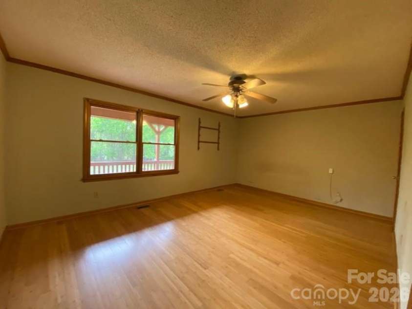 2026 Dogwood Trail, Shelby, NC 28150.  MLS# CAR4371597, YatesRealty ID 14552. 