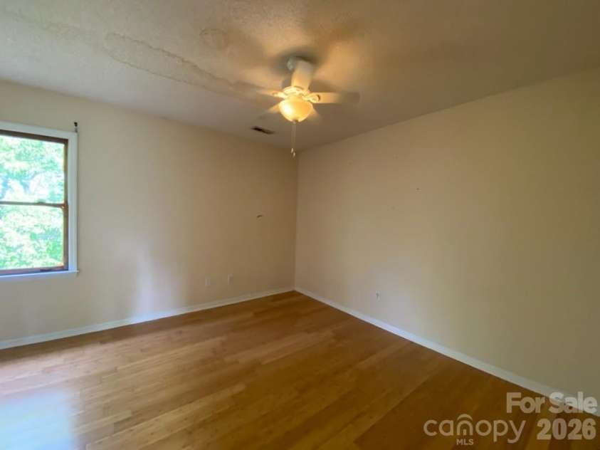 2026 Dogwood Trail, Shelby, NC 28150.  MLS# CAR4371597, YatesRealty ID 14552. 