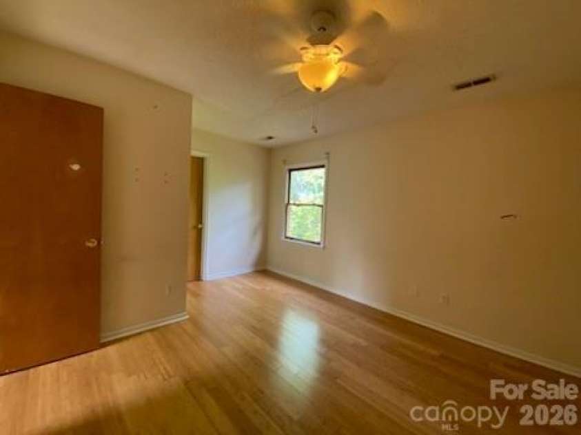 2026 Dogwood Trail, Shelby, NC 28150.  MLS# CAR4371597, YatesRealty ID 14552. 