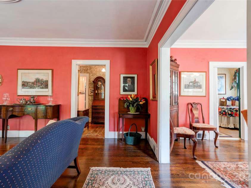 611 Marion Street, Shelby, NC 28150.  MLS# CAR4260819, YatesRealty ID 14552. 