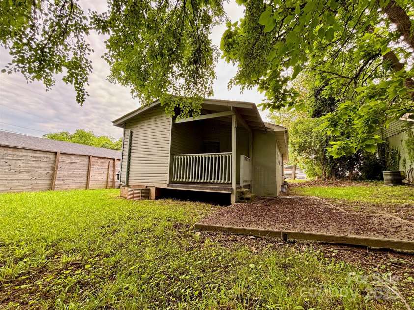 127 Thompson Street, Forest City, NC 28043.  MLS# CAR4260777, YatesRealty ID 14554. 