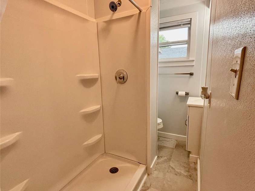 127 Thompson Street, Forest City, NC 28043.  MLS# CAR4260777, YatesRealty ID 14554. 