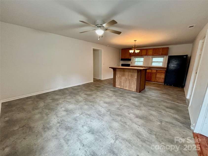 127 Thompson Street, Forest City, NC 28043.  MLS# CAR4260777, YatesRealty ID 14554. 