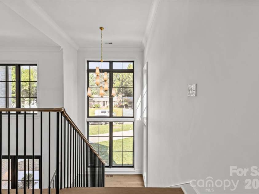 1321 Ferncliff Road, Charlotte, NC 28211.  MLS# CAR4365033, YatesRealty ID 14555. 
