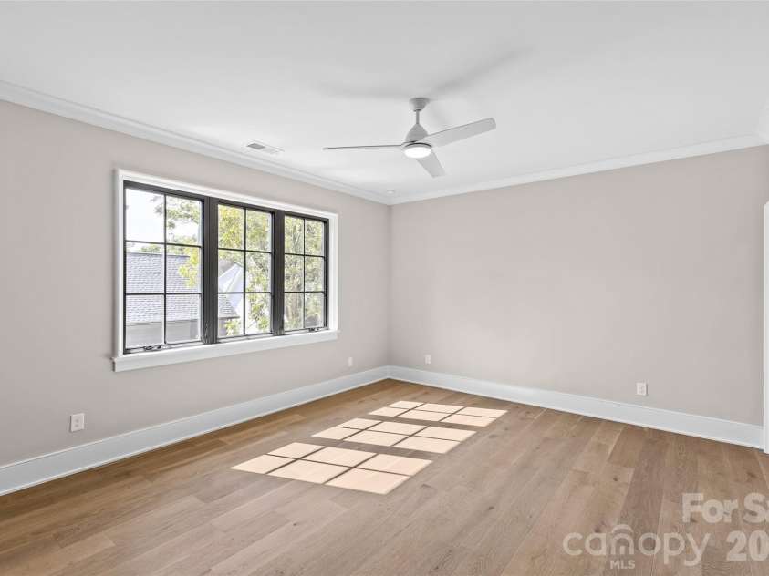 1321 Ferncliff Road, Charlotte, NC 28211.  MLS# CAR4365033, YatesRealty ID 14555. 