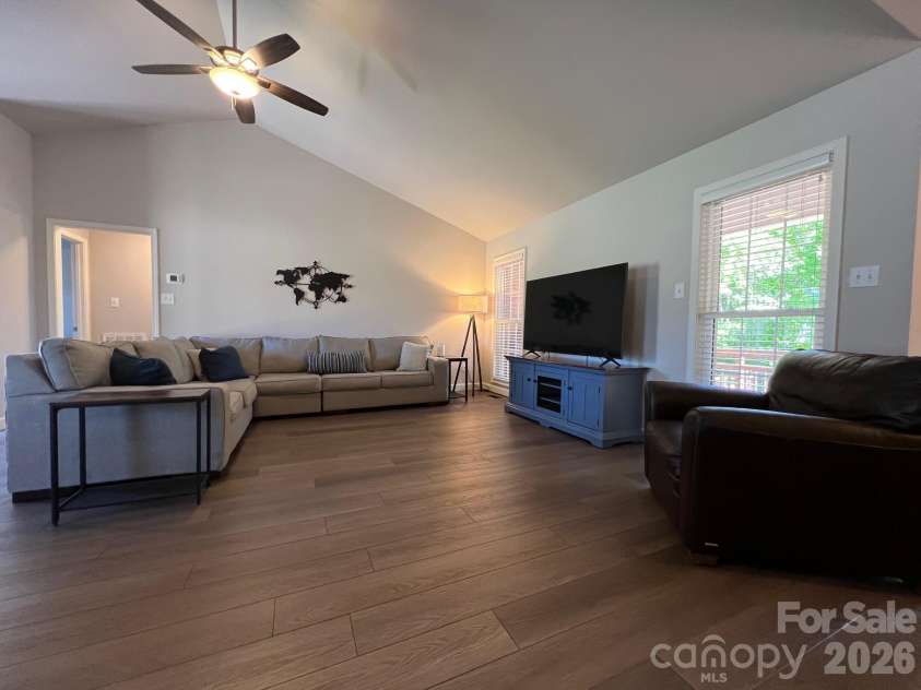 106 Olano Lane, Statesville, NC 28677.  MLS# CAR4372523, YatesRealty ID 14556. 