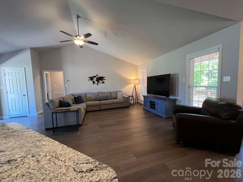 106 Olano Lane, Statesville, NC 28677.  MLS# CAR4372523, YatesRealty ID 14556. 