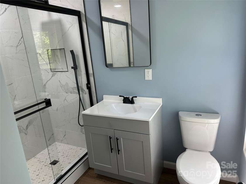 488 John Swofford Road, Nebo, NC 28761.  MLS# CAR4262636, YatesRealty ID 14556. Primary Bath