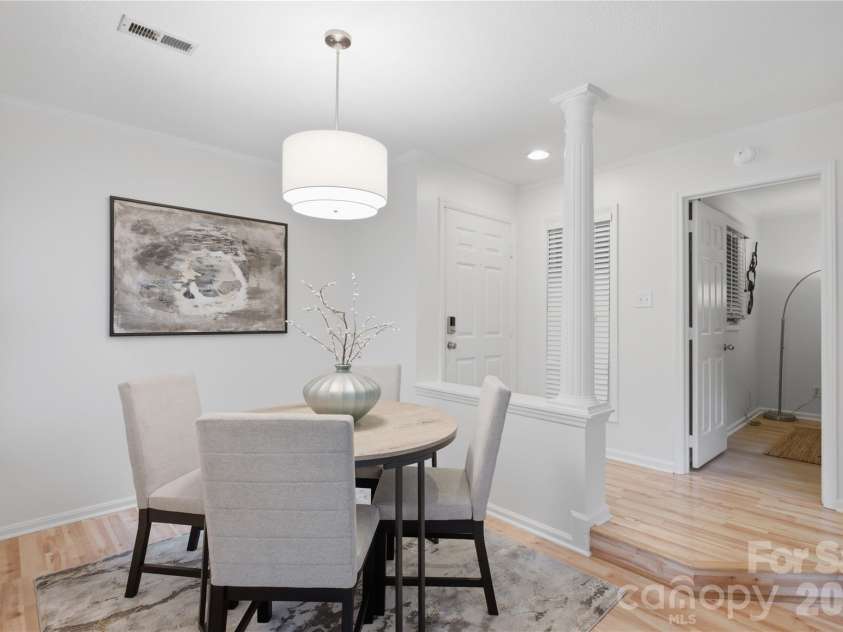 1109 Morehead Street, Charlotte, NC 28204.  MLS# CAR4416129, YatesRealty ID 14557. 
