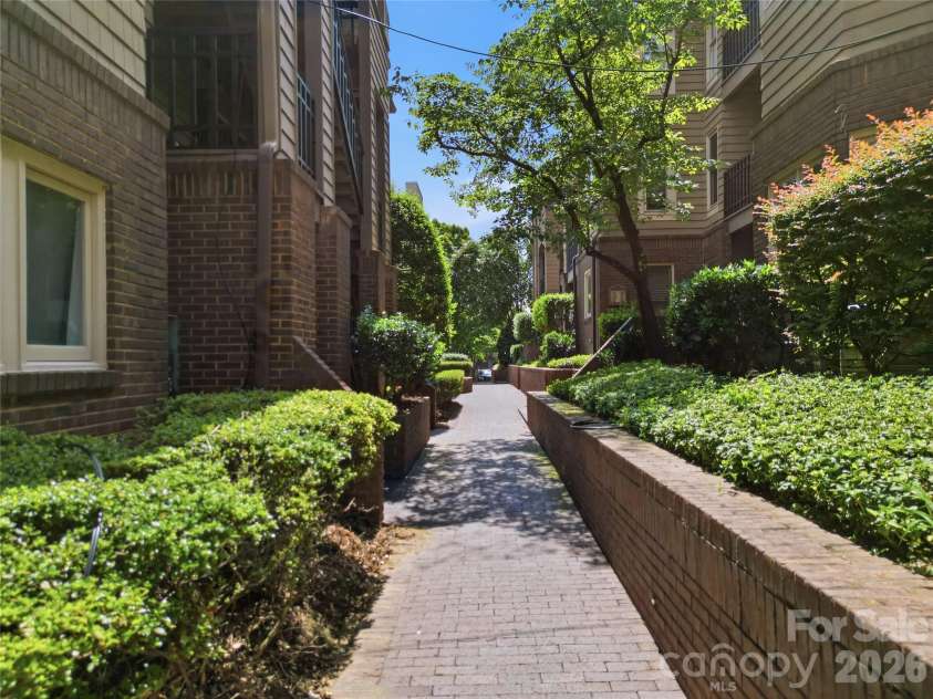 1109 Morehead Street, Charlotte, NC 28204.  MLS# CAR4416129, YatesRealty ID 14557. Courtyard